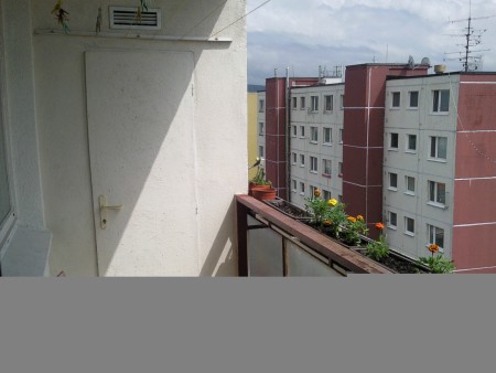 Loggia s komorou.